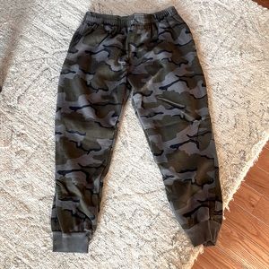 NWOT Zero Foxtrot camo joggers